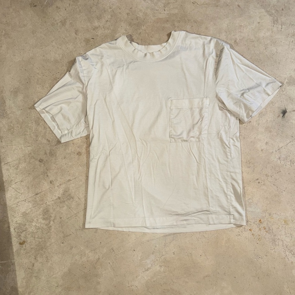 LuluLemon Men's Oversized Cropped Pocket Tee In Bone Size Small
